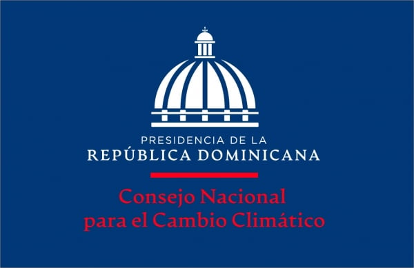 Funcionarios se reúnen con representantes de diversos sectores del país para el impulso de la acción climática